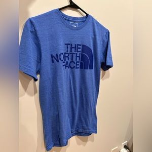 Men’s Small North Face shirt